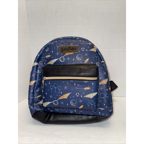 HARRY POTTER Quidditch Mini Backpack adjustable straps front zip pocket New - Picture 10 of 11